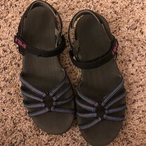 Teva Kayenta Sandals - W6
